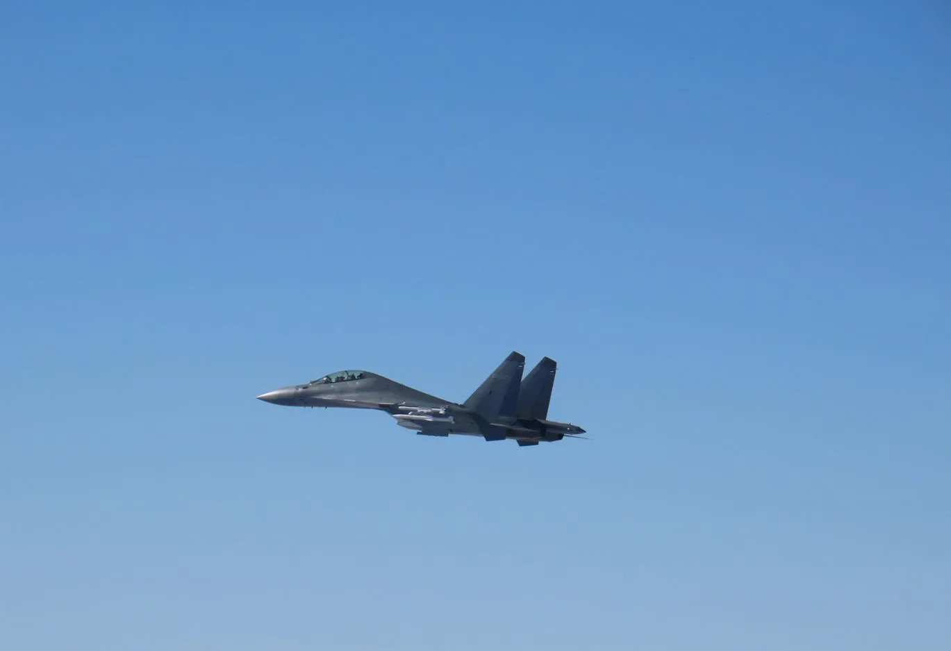 Representative view of Shenyang J-11B / J-16 national Flanker family.